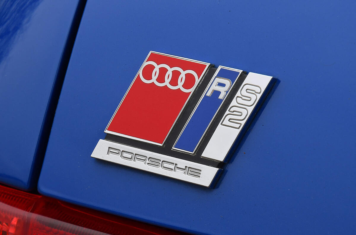 Audi RS2 badge Audi RS2 badge