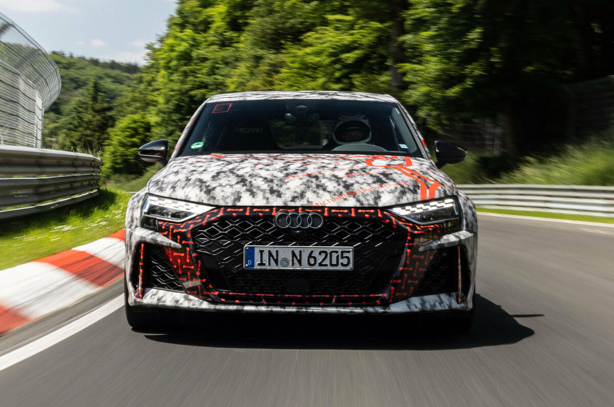 Audi RS3 facelift camo front tracking Audi RS3 facelift camo front tracking