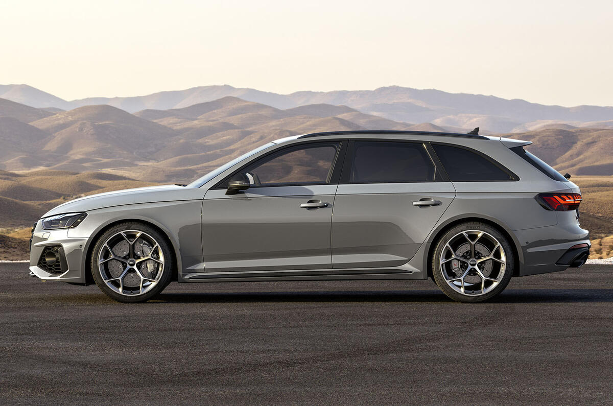 Audi RS4 Competition 2022 69 large Audi RS4 Competition 2022 69 large