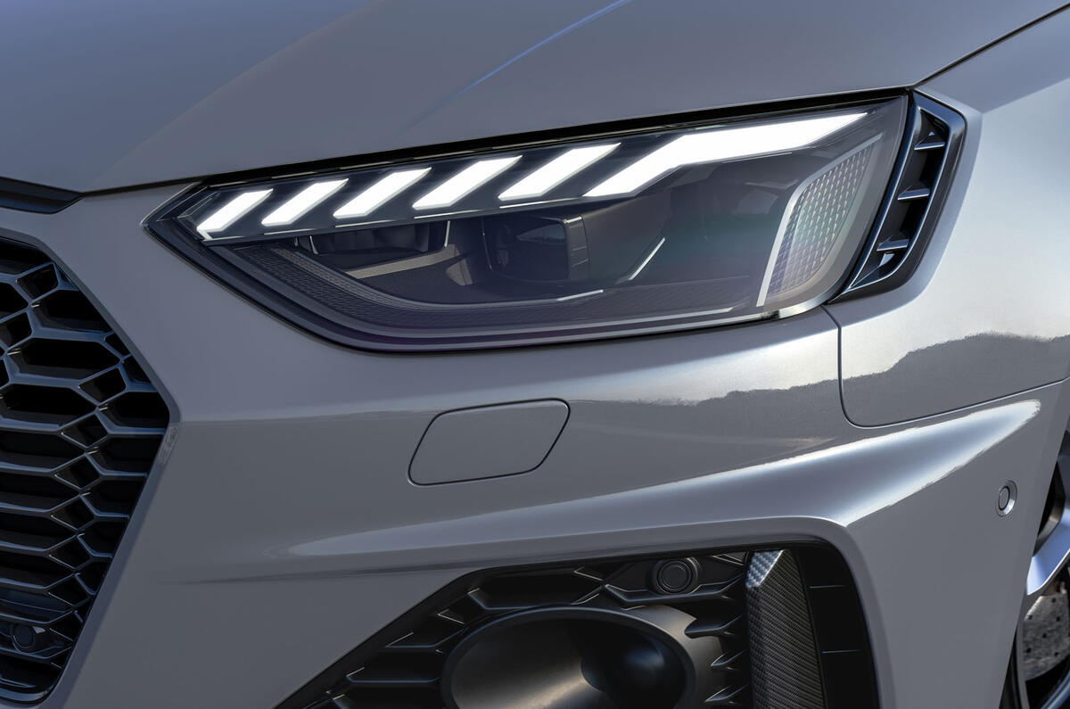 Audi RS4 Competition 2022 80 large Audi RS4 Competition 2022 80 large
