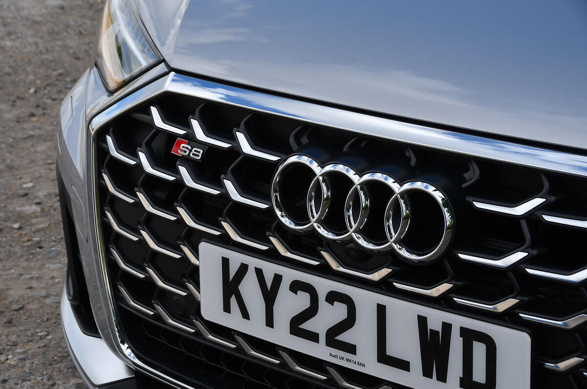 Audi S8 Quattro grille Audi S8 Quattro grille