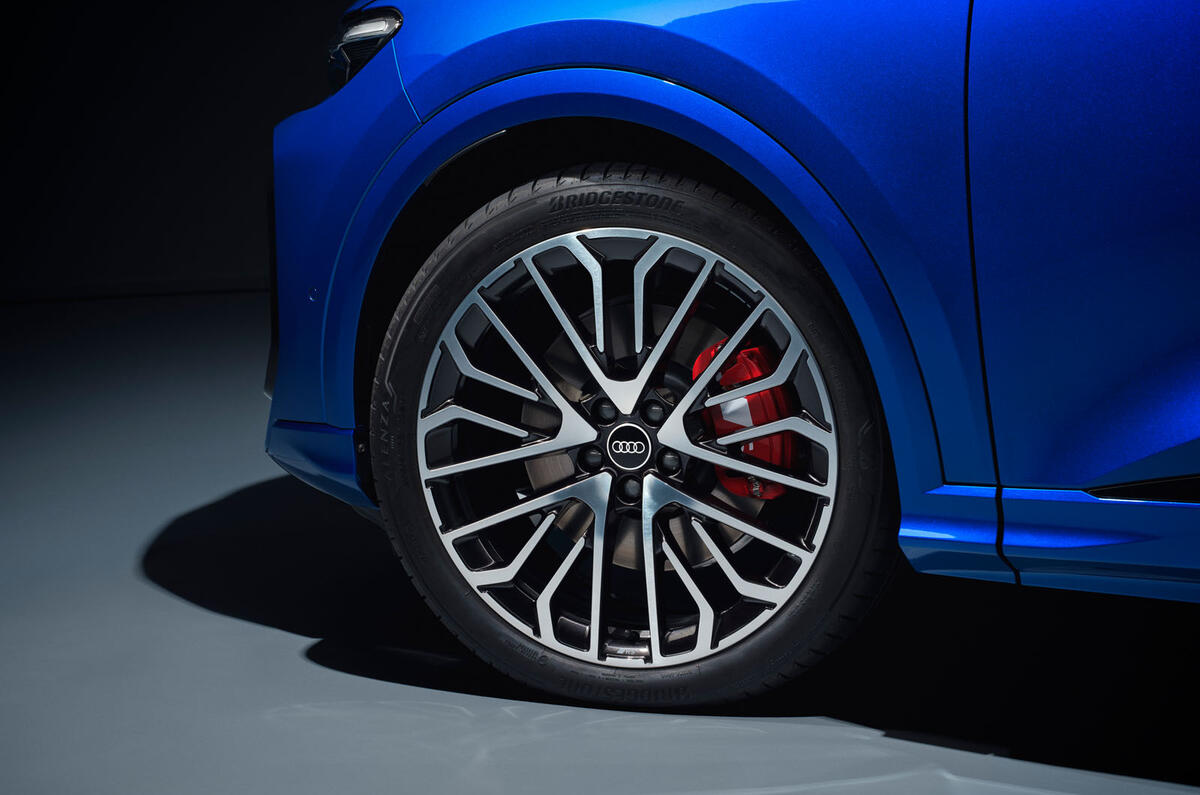 Audi SQ5 2025 front wheel detail Audi SQ5 2025 front wheel detail