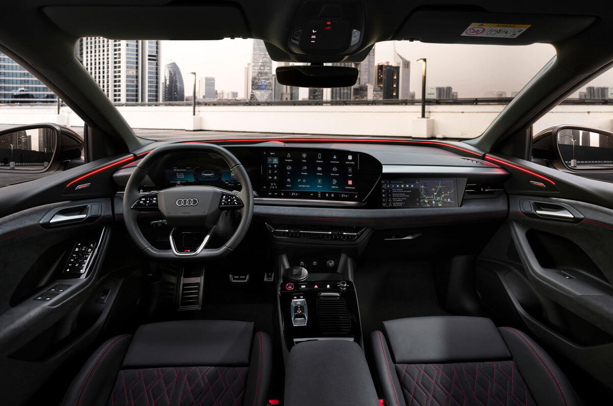 Audi SQ6 2024 dashboard