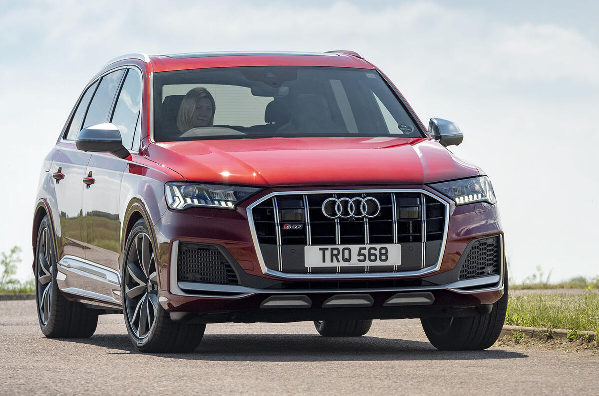 audi sq7 2023 top 10