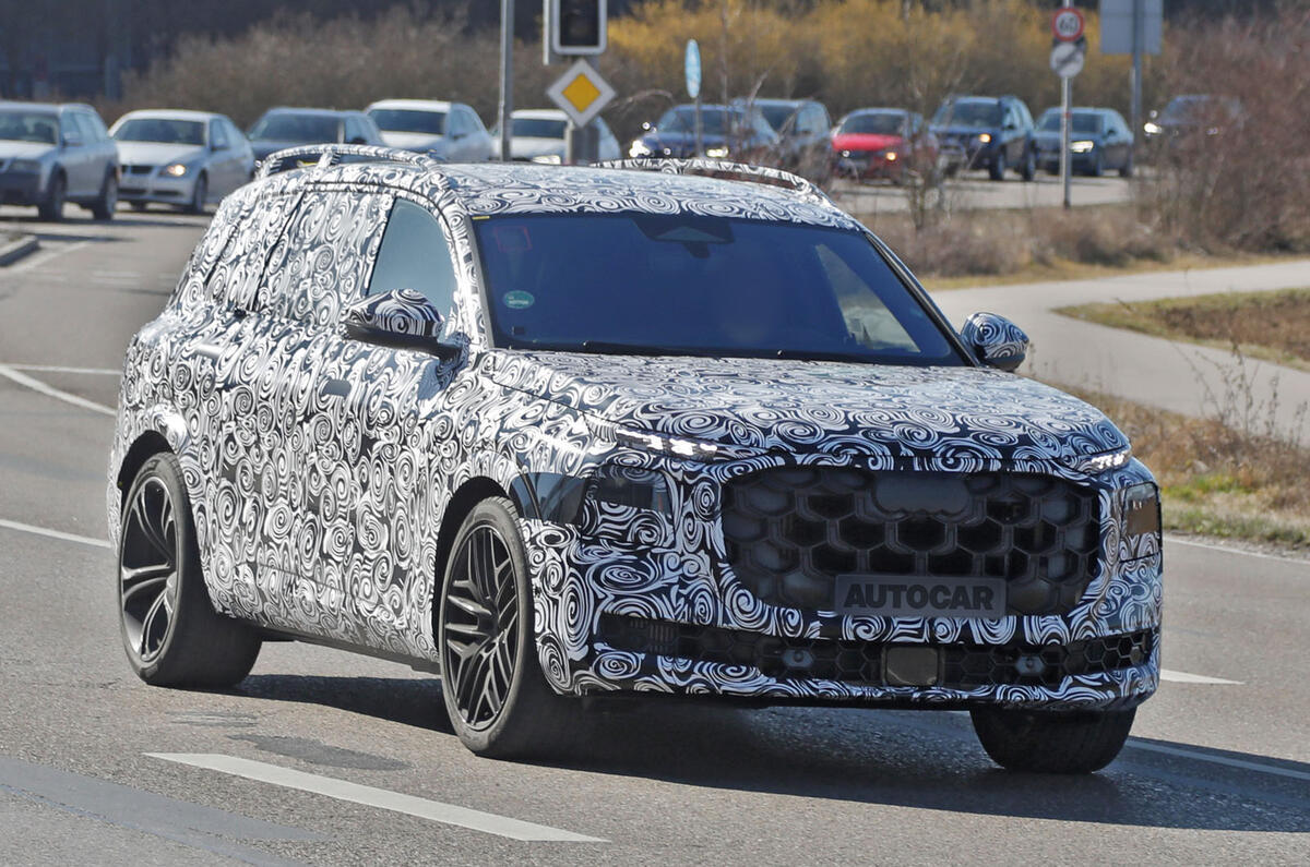 audi sq9 camo front quarter