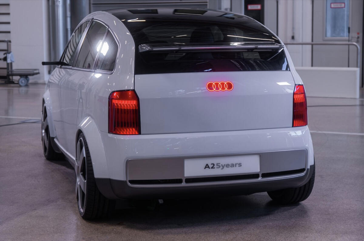 Audi A2 E tron concept   rear static Audi A2 E tron concept   rear static