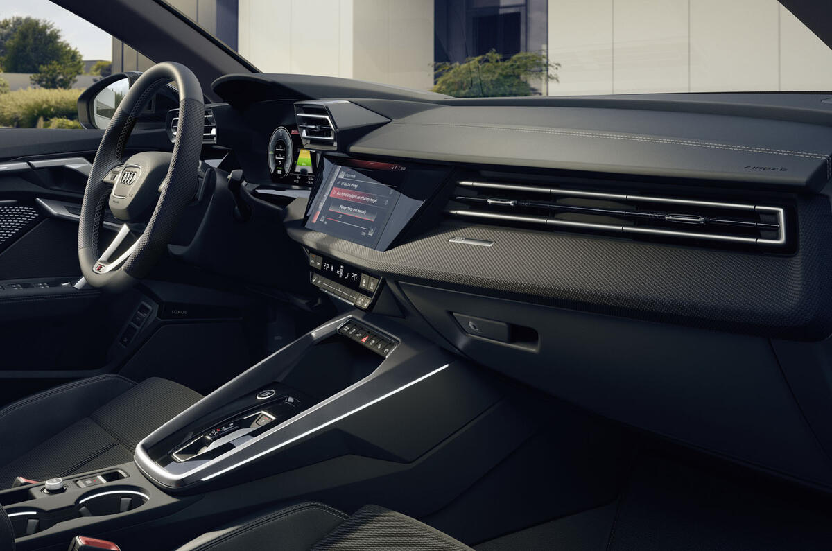 Audi A3 Sportback 40 TFSI e   dashboard Audi A3 Sportback 40 TFSI e   dashboard