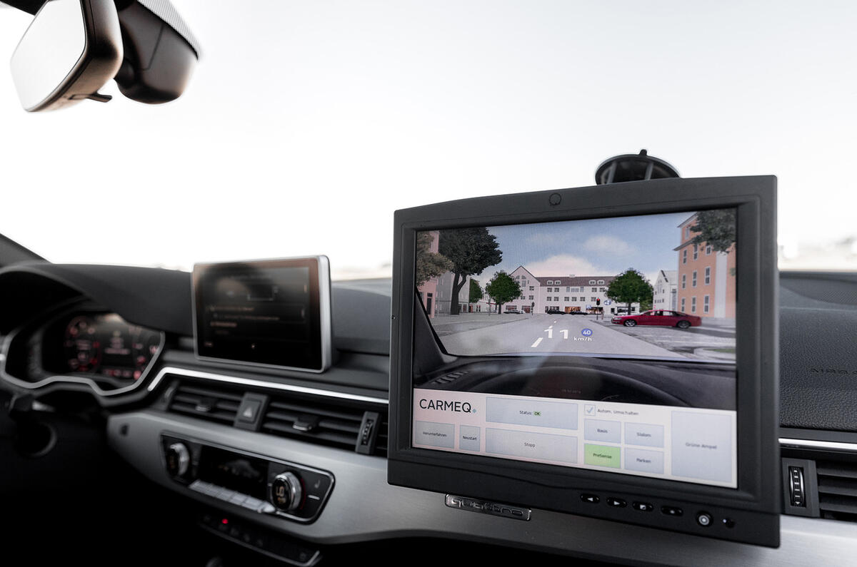 Audi A4 virtual training car