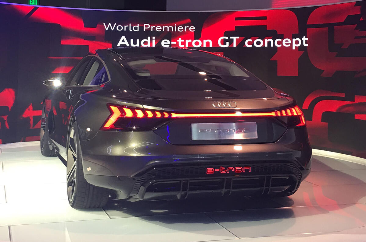 Auto E-tron GT concept official show debut - 3
