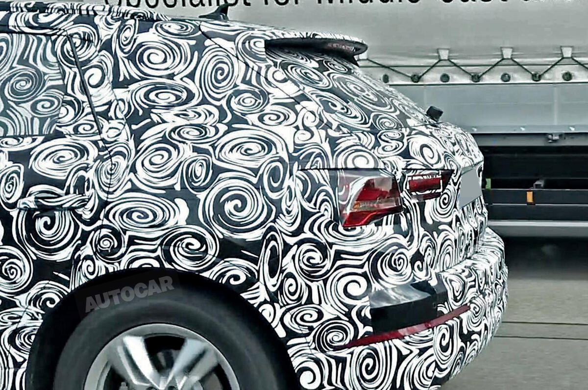 2018 Audi Q3 – new pics of future BMW X1 rival