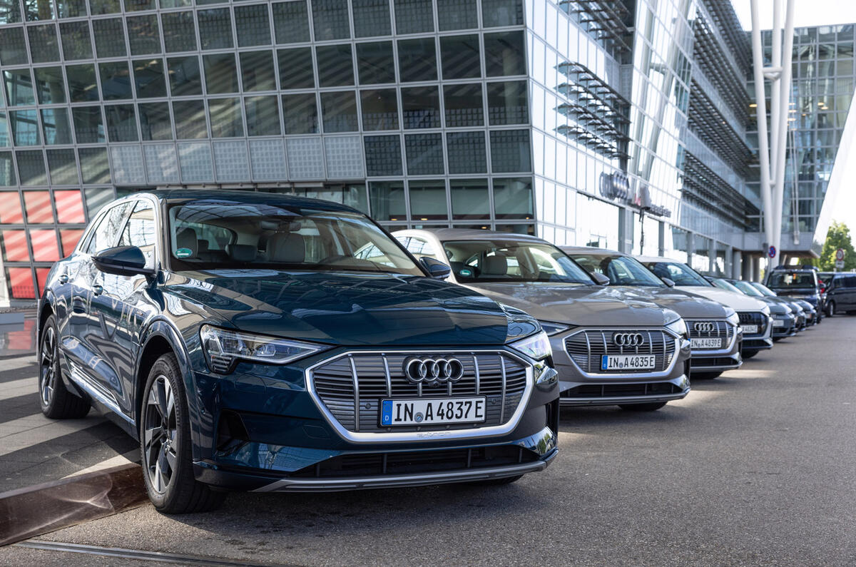 Audi Q4 e tron line up