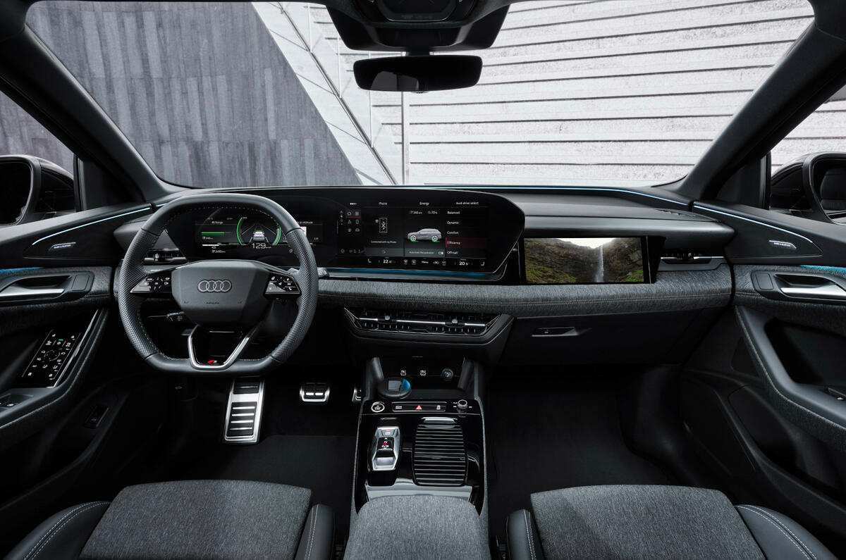 Audi Q6 e tron interior black with digital screens Audi Q6 e tron interior black with digital screens
