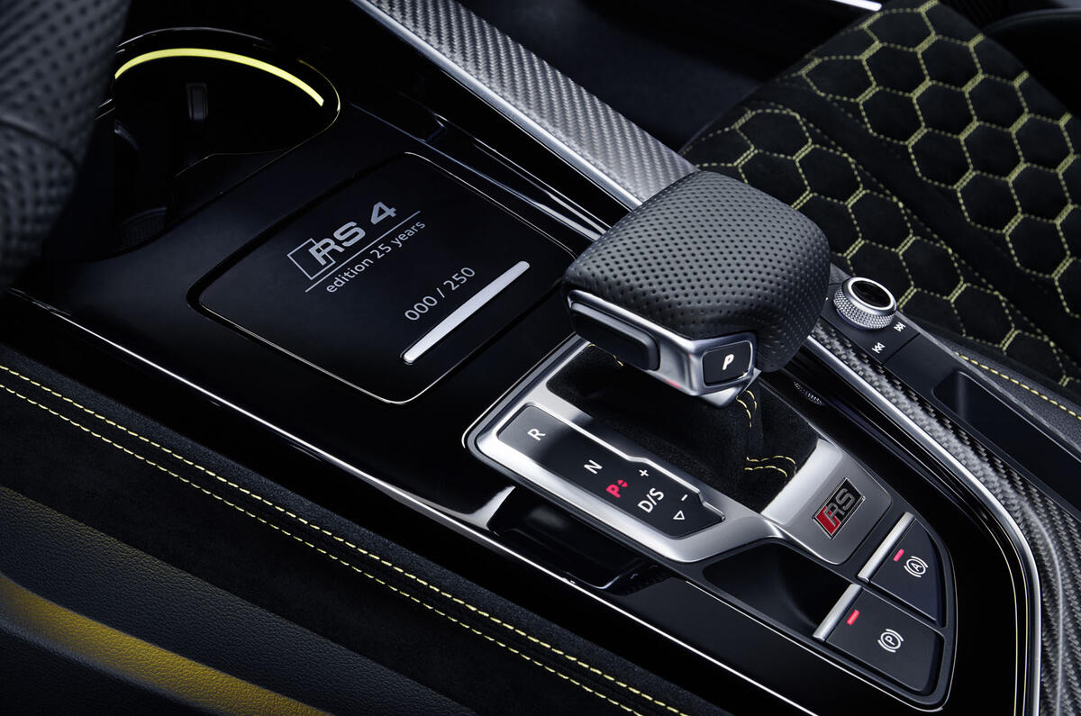 Audi RS4Edition 25 Years interior