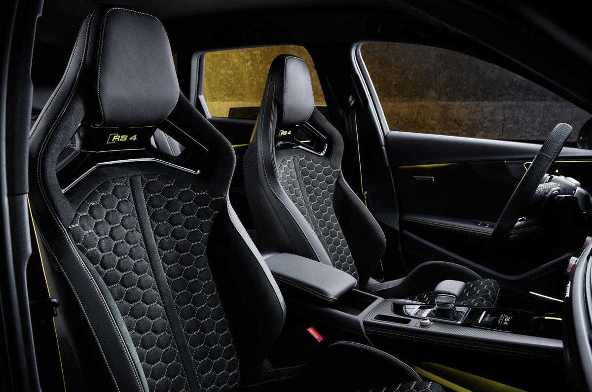 Audi RS4Edition 25 Years seats