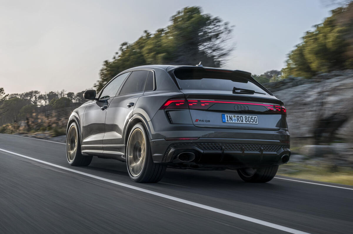 Audi RS Q8 Performance 3:4 Audi RS Q8 Performance 3:4