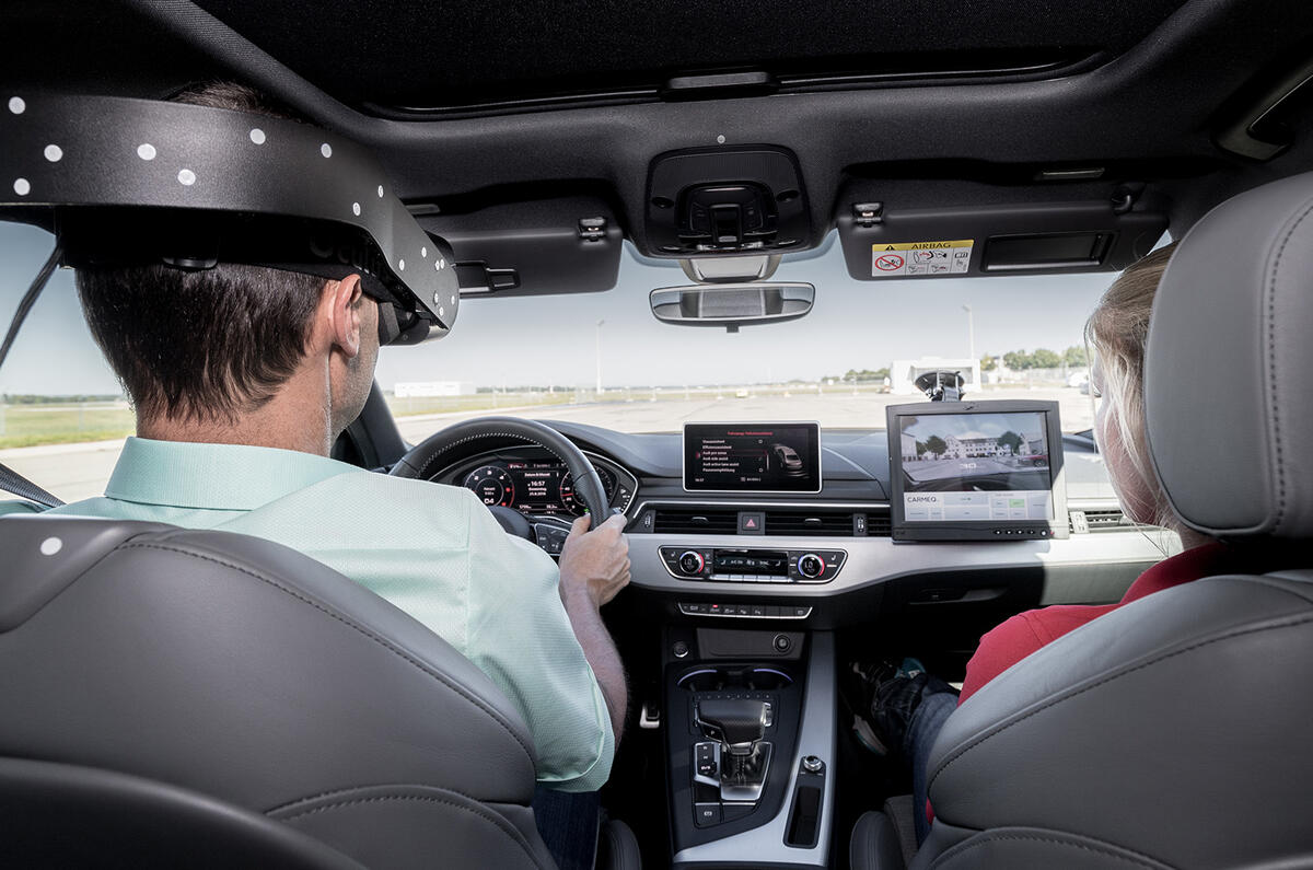 Audi A4 virtual training car