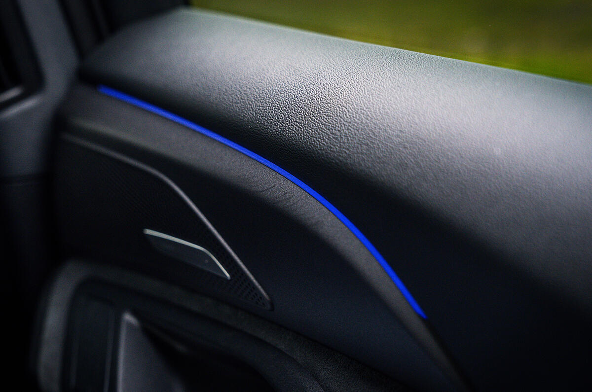 Audi A6 e-tron interior