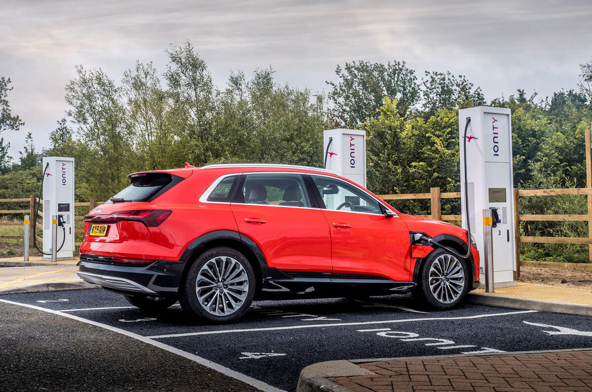 Mercedes- EQC Ionity