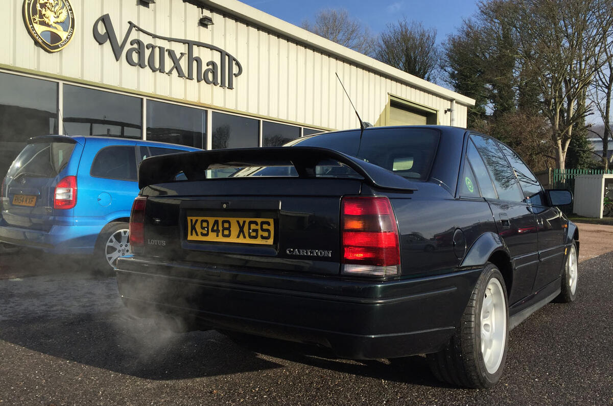 Vauxhall Lotus Carlton