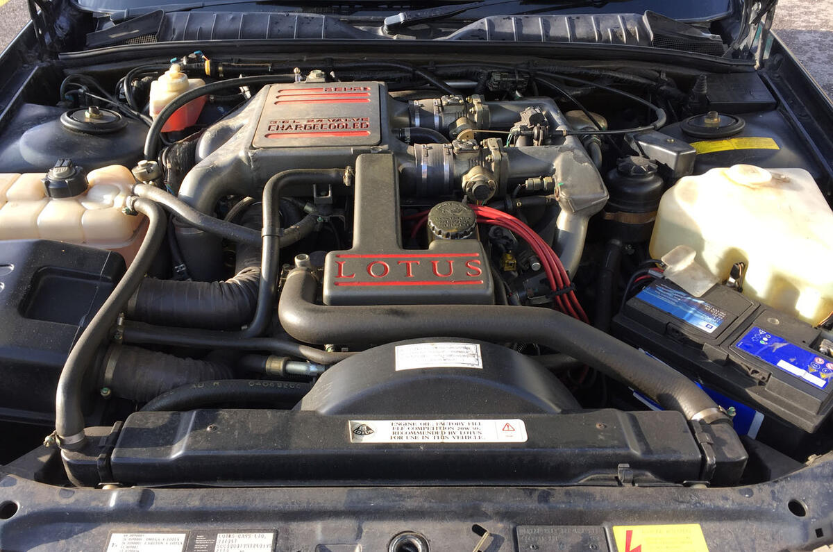 Vauxhall Lotus Carlton