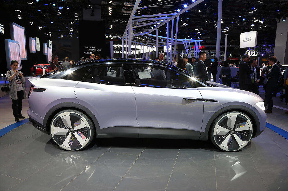 Volkswagen I.D. Crozz concept joins firm's electric line-up