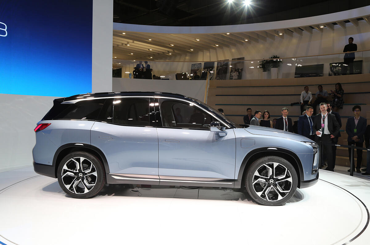 Nio ES8