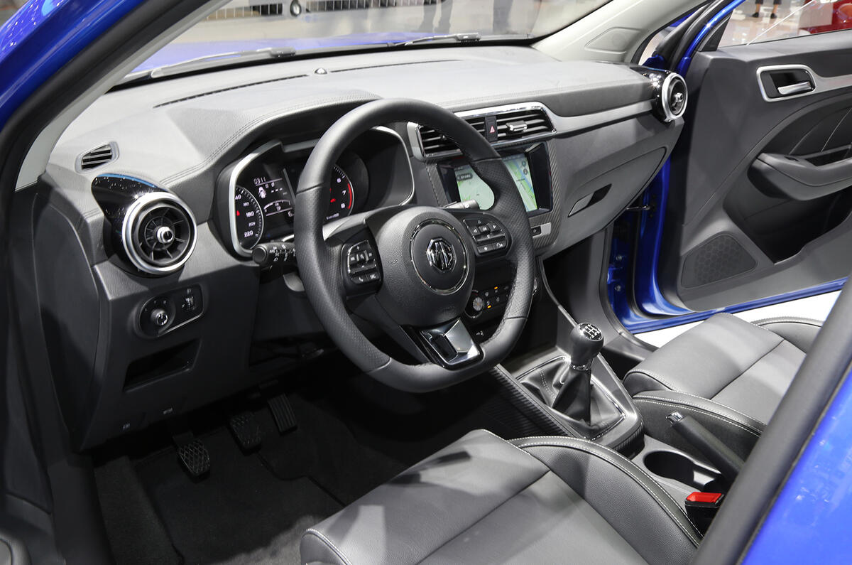 Nissan Juke-rivalling MG ZS SUV shown at Shanghai motor show
