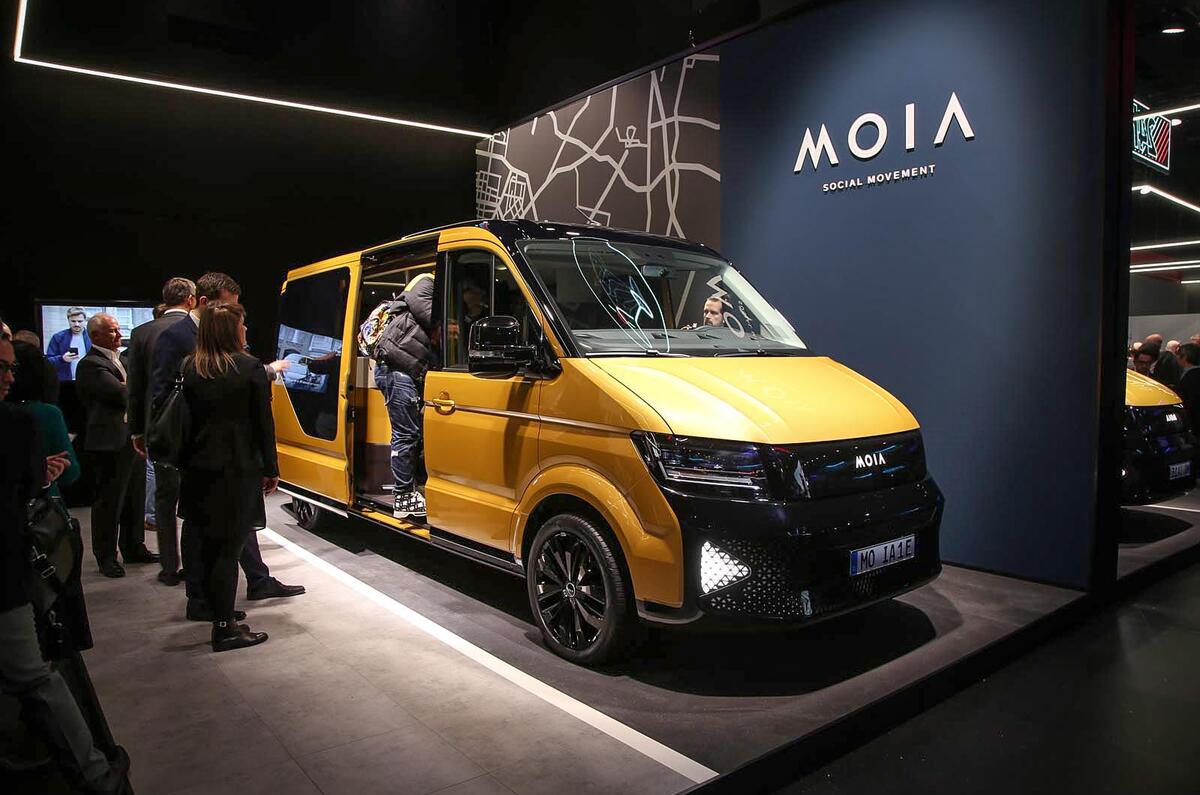 Volkswagen Moia bus