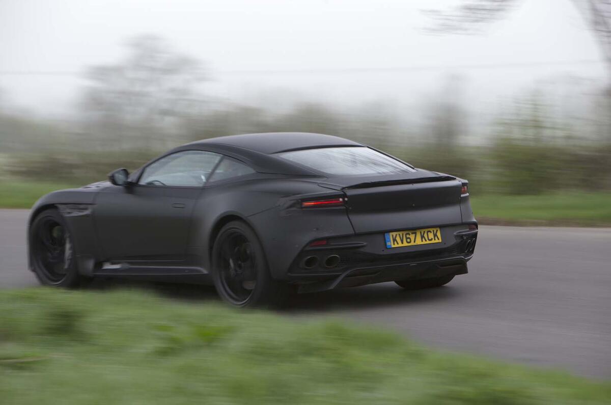 Aston Martin DBS Superleggera