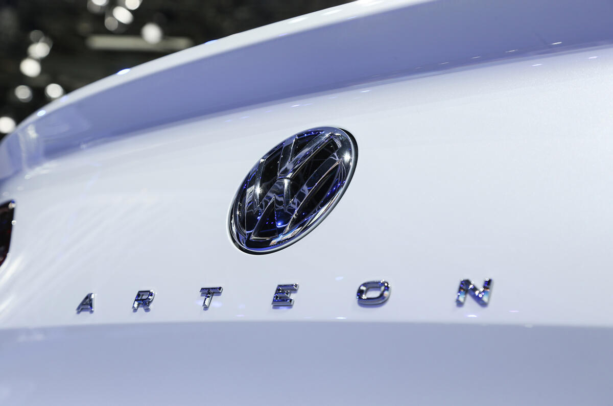 2017 Volkswagen Arteon revealed as CC replacement
