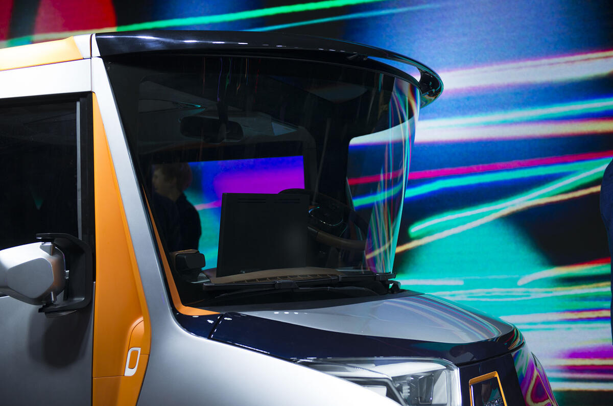 Chris Bangle Redspace electric city car - new pictures