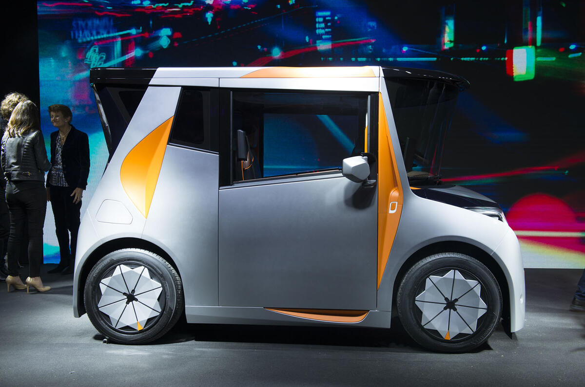 Chris Bangle Redspace electric city car - new pictures