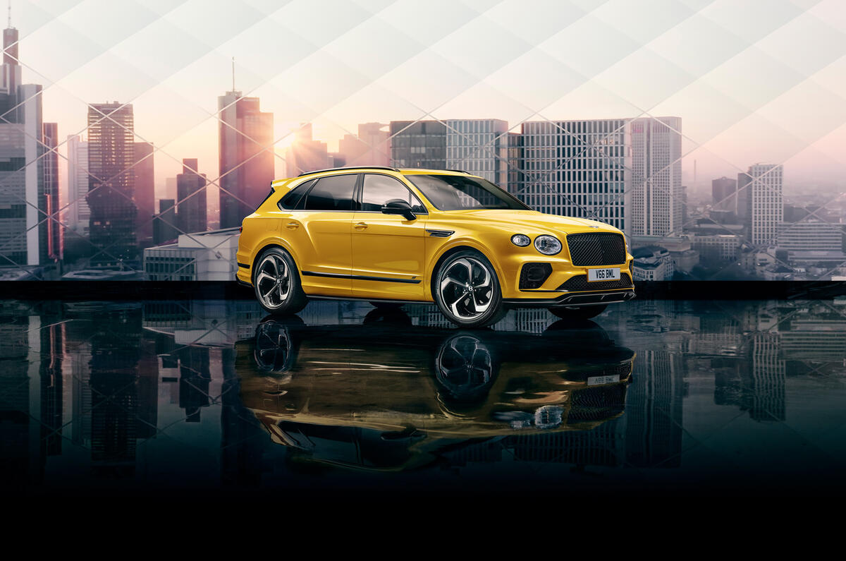 Bentayga S Hybrid side Bentayga S Hybrid side