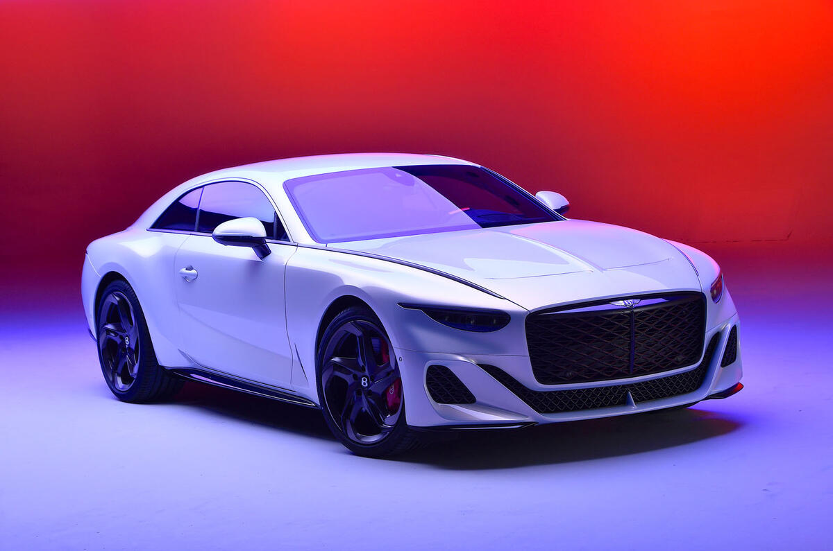 Bentley Batur 2022 front quarter studio Bentley Batur 2022 front quarter studio