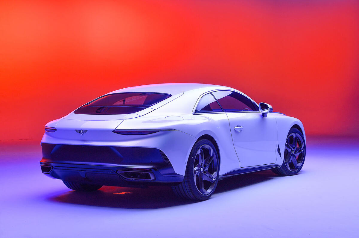 Bentley Batur 2022 rear quarter studio Bentley Batur 2022 rear quarter studio