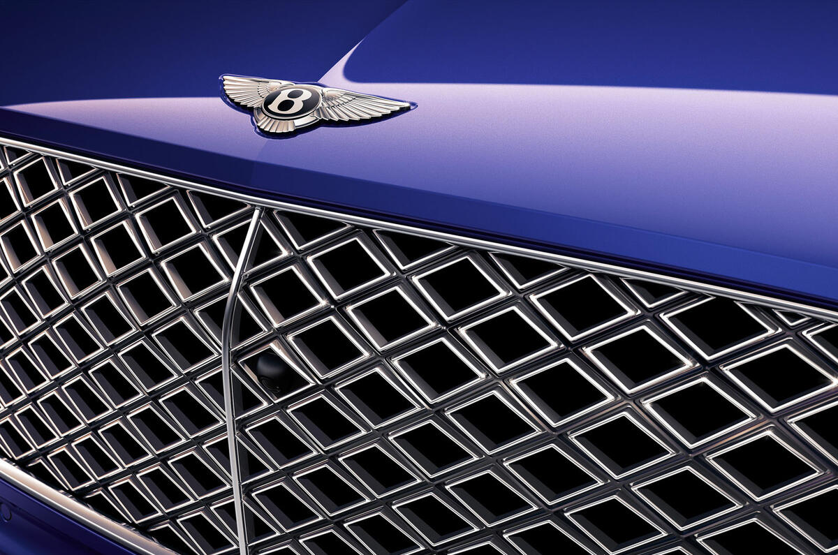 Bentley Bentayga EWB Mulliner badge detail Bentley Bentayga EWB Mulliner badge detail