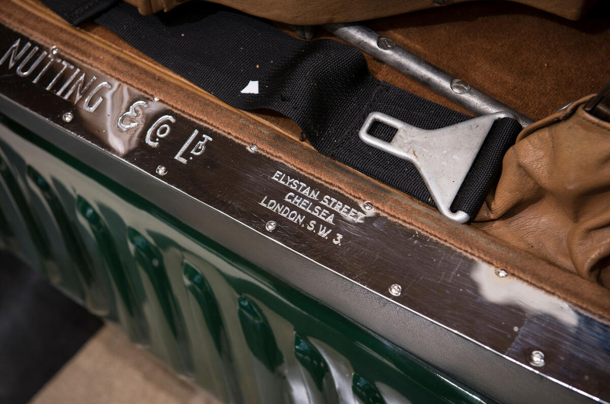 Bentley Blue Train Special London detail 11 Bentley Blue Train Special London detail 11