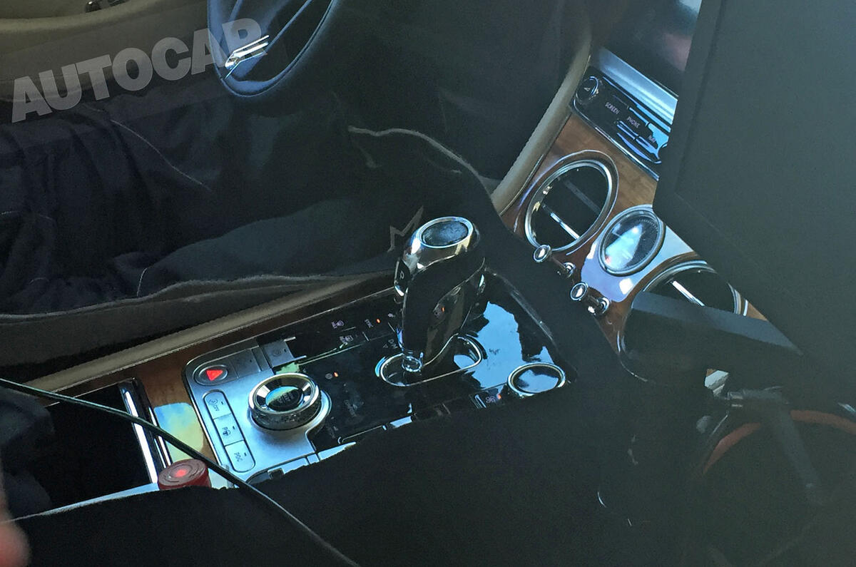 Bentley Continental GT centre console