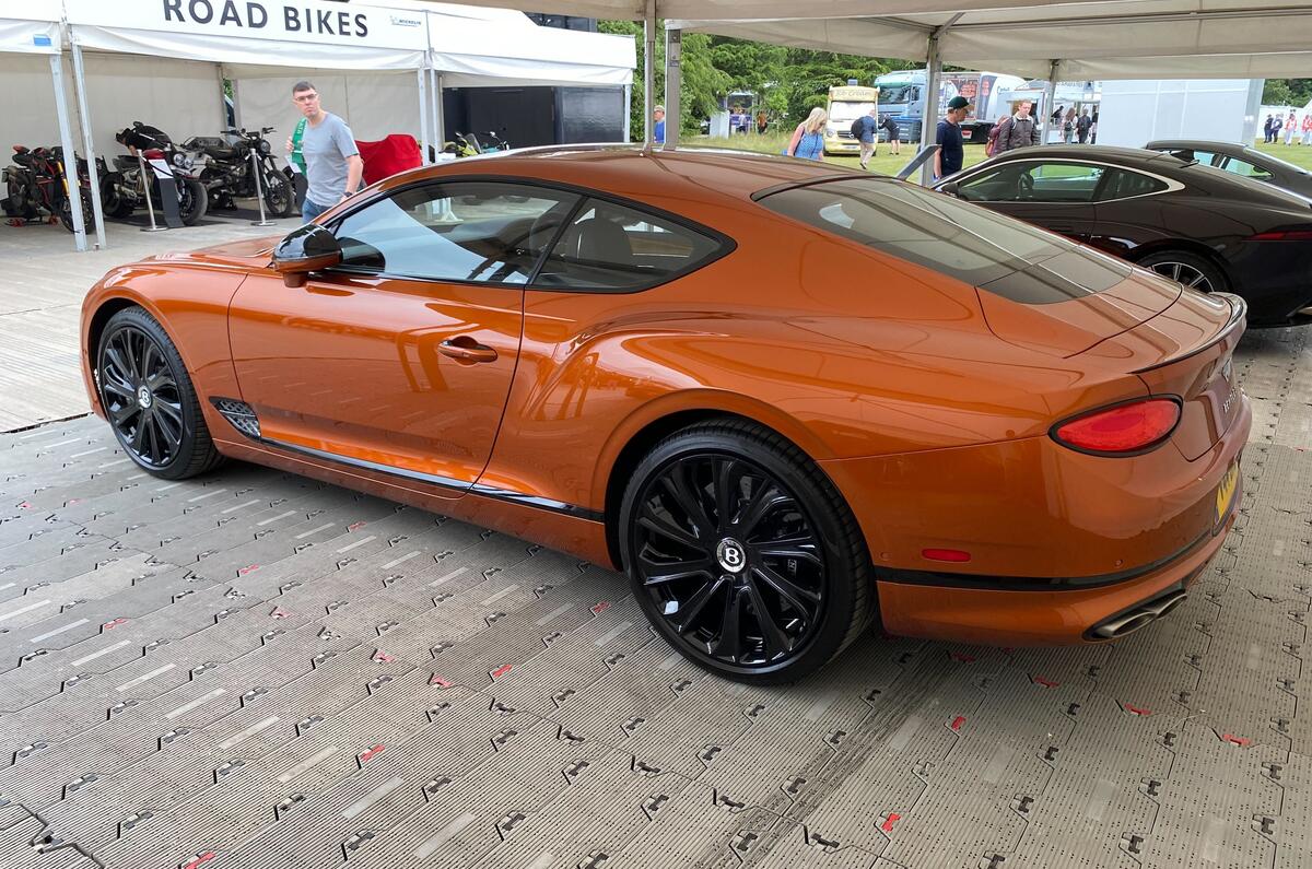 Bentley Continental GT Mulliner 4) Bentley Continental GT Mulliner 4)