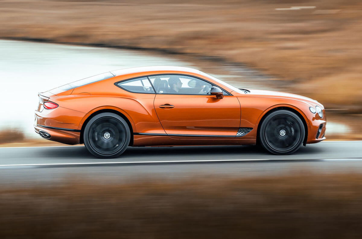 Bentley Continental GT Mulliner W12 panning shot 3 Bentley Continental GT Mulliner W12 panning shot 3