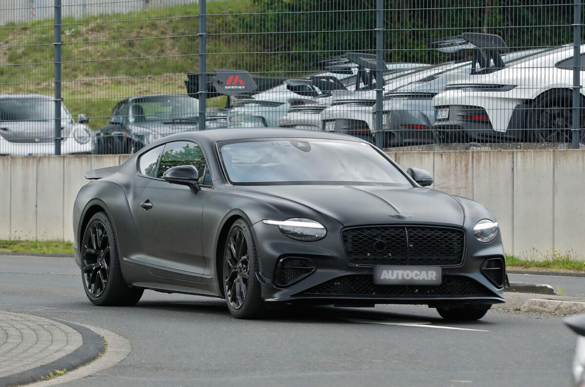 Bentley Continental GT Supersports 2025 camo front r quarter tracking