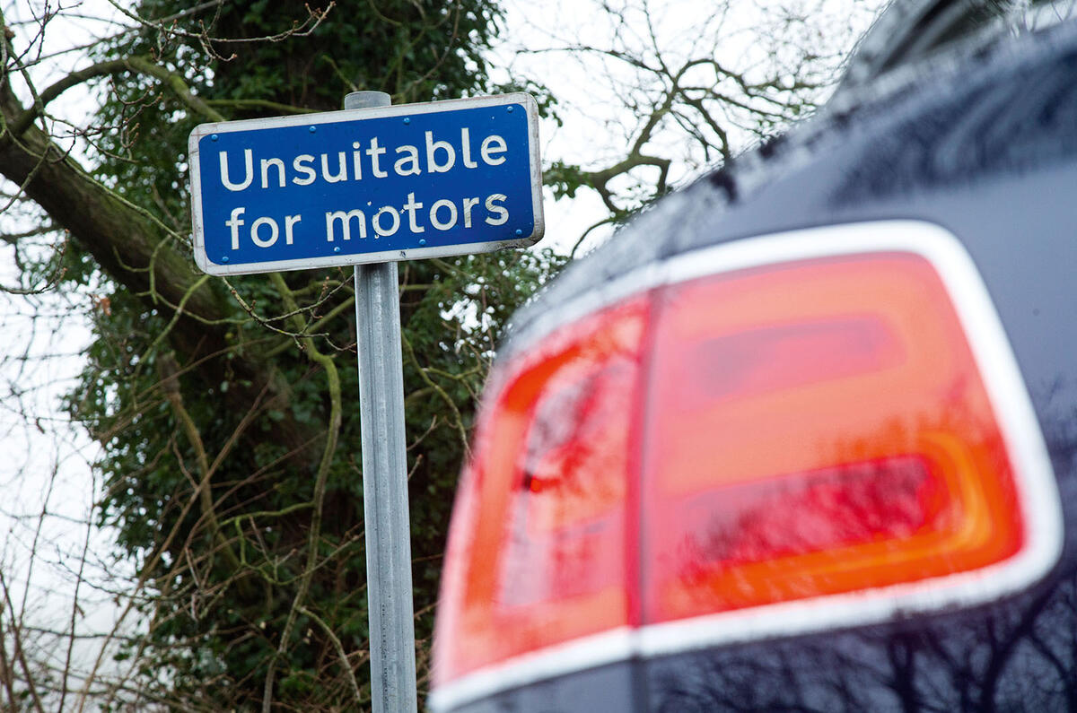 Bentley Bentayga Diesel tail light