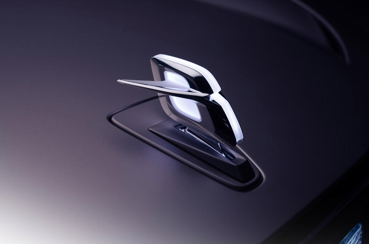 Bentley EXP 15 concept flying B close up Bentley EXP 15 concept flying B close up