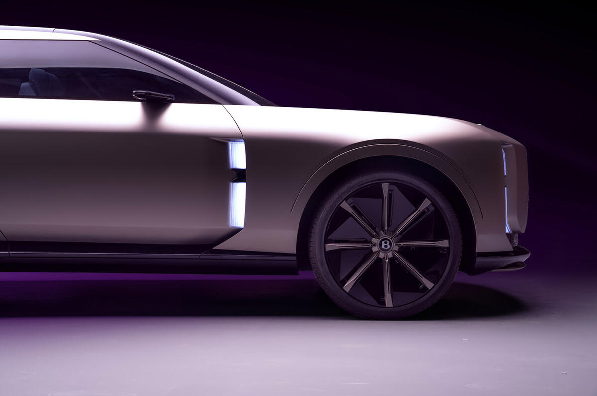 Bentley EXP 15 concept side quarter Bentley EXP 15 concept side quarter