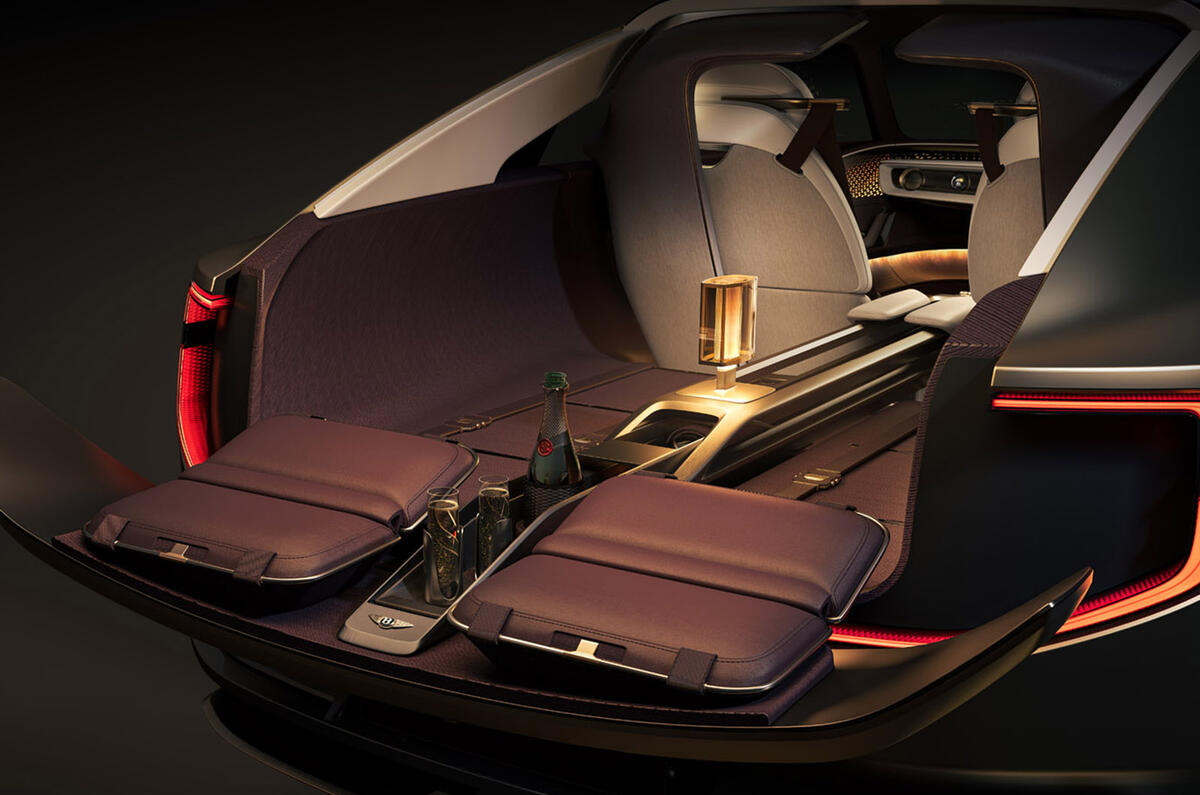 Bentley EXP 15 interior rear deck open Bentley EXP 15 interior rear deck open