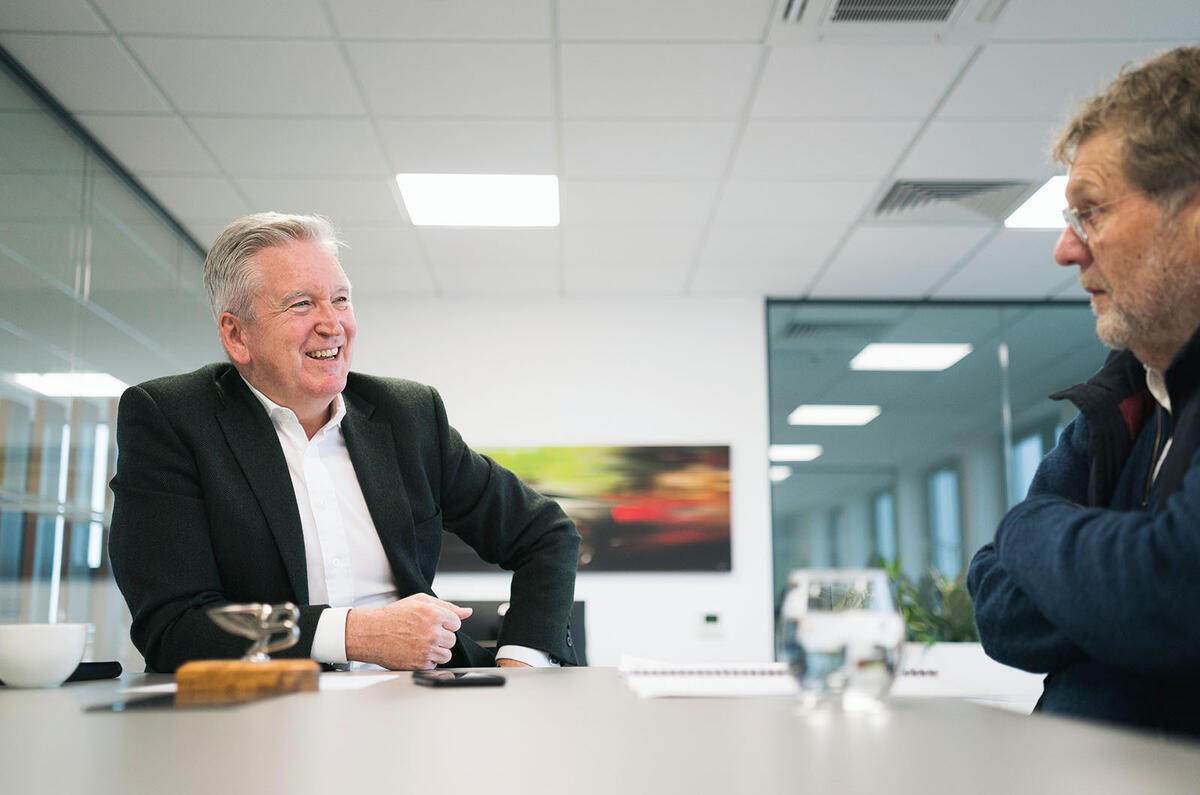 Bentley feature Bentley feature