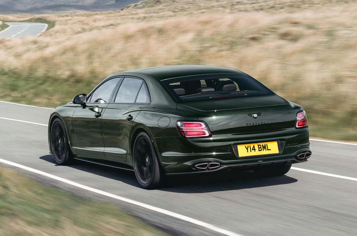Bentley Flying Spur facelift 2026 1