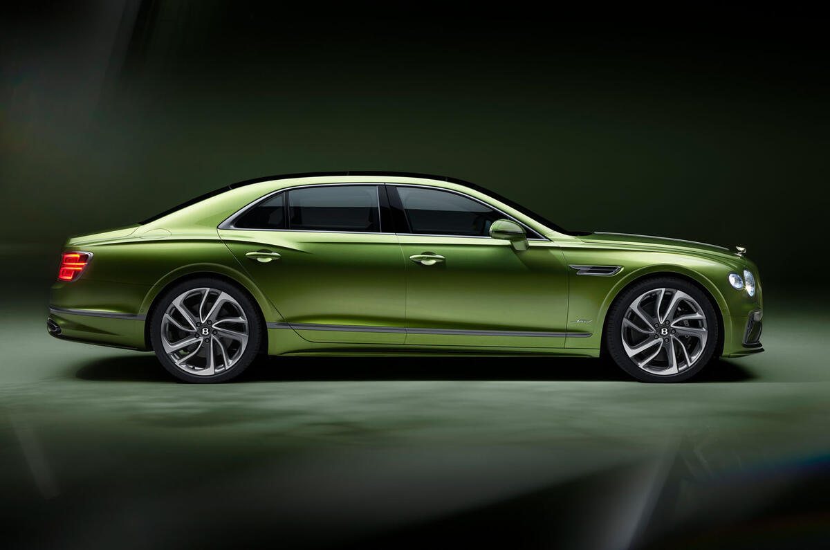 Bentley Flying Spur side Bentley Flying Spur side