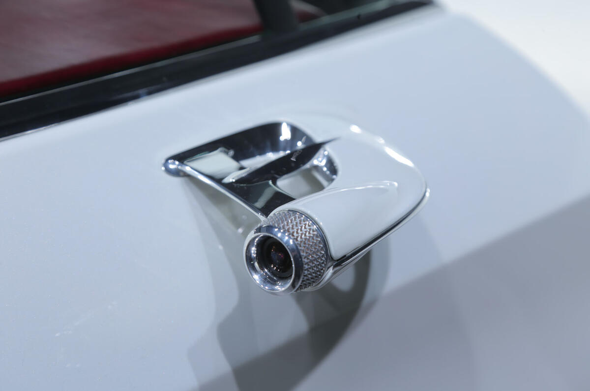 Bentley EXP12 Speed 6e