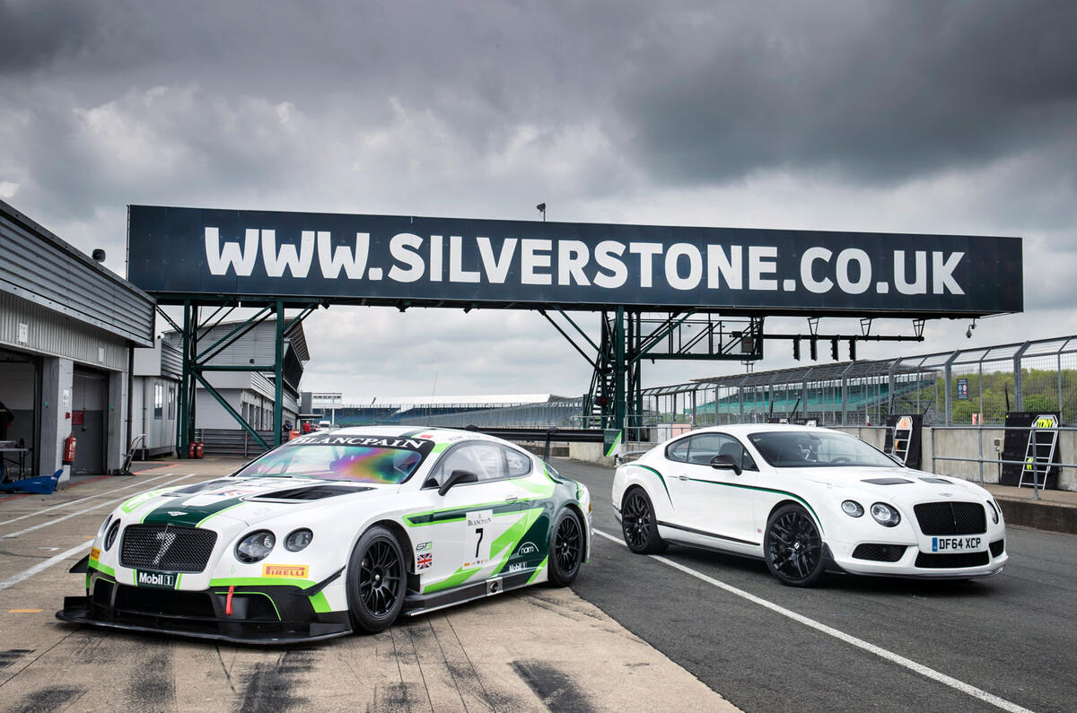 Bentley Continental GT3 vs Bentley Continental GT3-R